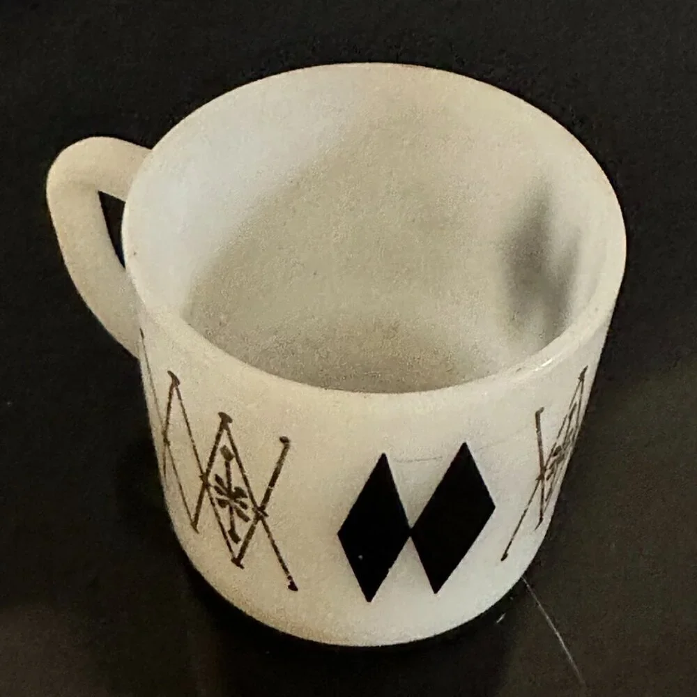 Federal Glass MCM Mug Milk Glass White  Diamonds Retro Mid Century Modern